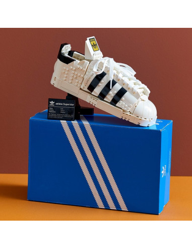 LEGO CREATOR - ADIDAS ORIGINALS SUPER CREATOR