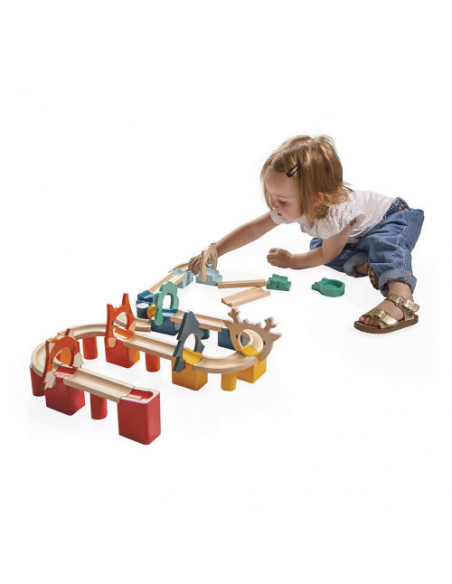 MON PREMIER CIRCUIT EN BOIS