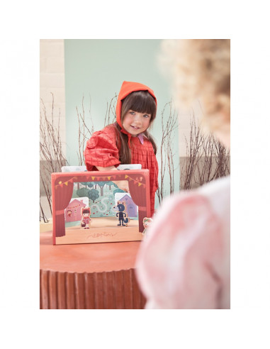 Le chaperon rouge theatre aimante