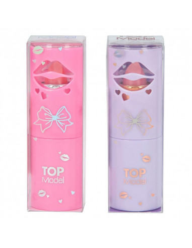 Topmodel rouge a levres