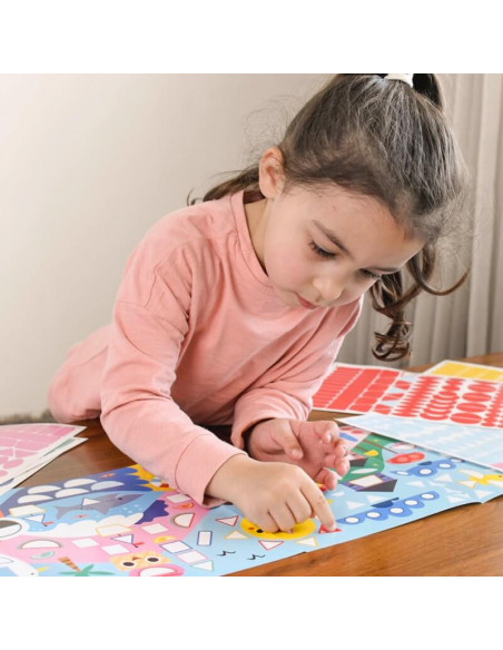 POSTER CREATIF + 520 STICKERS - LES SAISONS