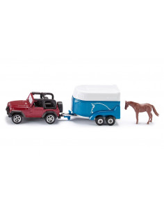 Jeep avec remorque à chevaux 