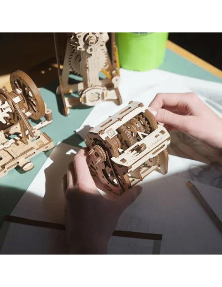 UGEARS - STEM LAB BOITE A VITESSE - 120 PIECES