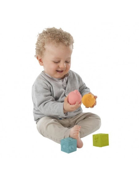 Balle et cubes