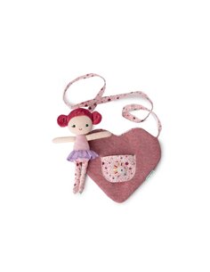  POUPEE SUR SAC COEUR                  2