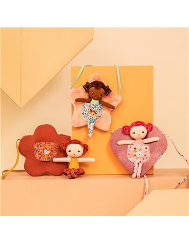 Poupée Anna avec sac étoile