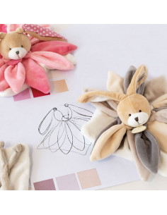 Doudou lapin taupe 2