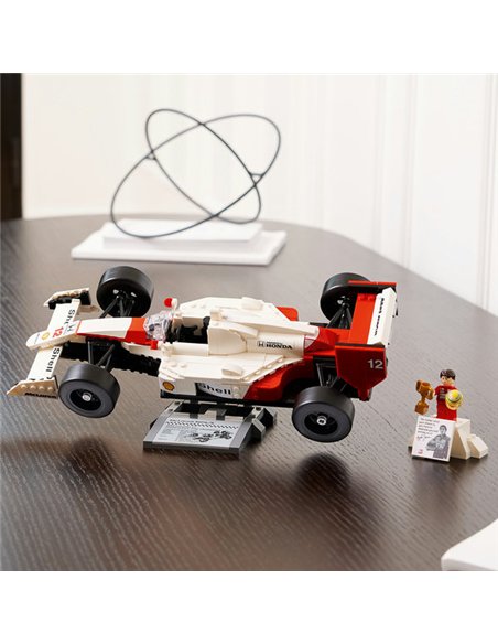 McLaren MP4/4 et Ayrton Senna LEGO Icons 10330