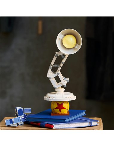 LEGO Disney Pixar Luxo Jr. 21357