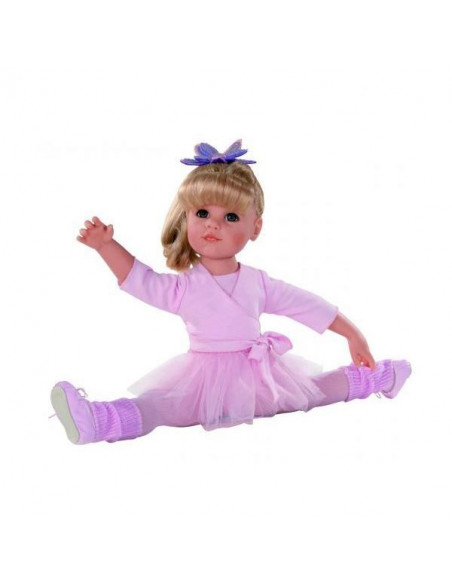 Hannah at the ballet