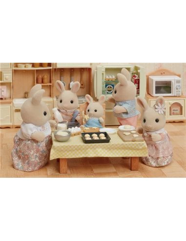 LA FAMILLE LAPIN CREME - SYLVANIAN FAMILLES