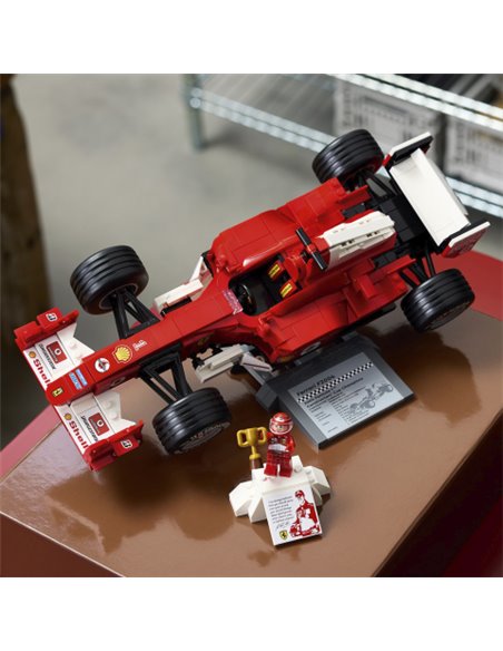 LEGO icons 11375 Ferrari F2004 et Michael Schumacher