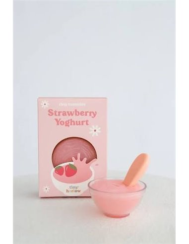 Tiny Harlow - Bol yaourt Fraise