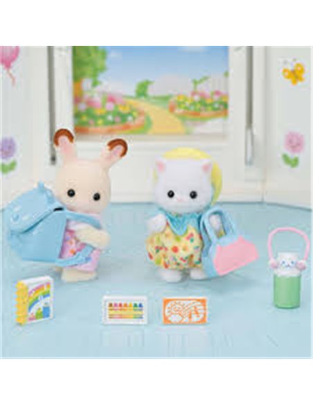 Sylvanian families - Le duo des bébés en promenade